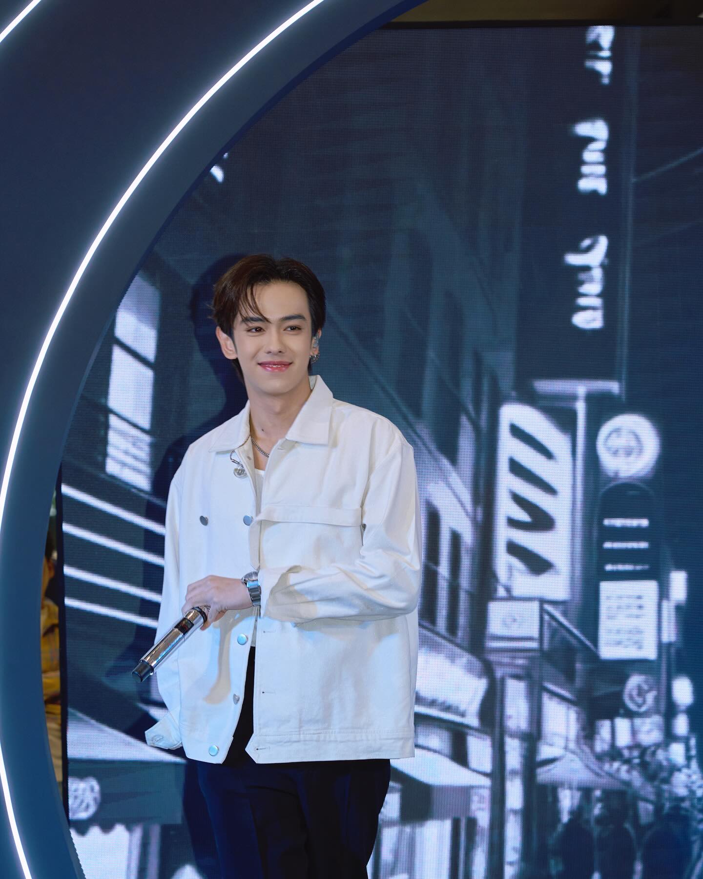 เติร์ด - ลภัส งามเชวง