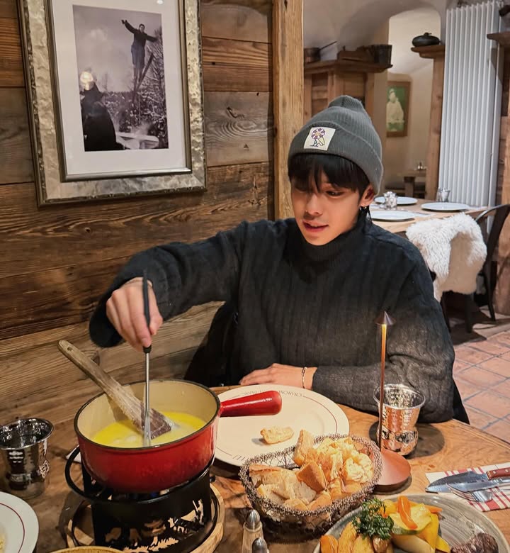 เติร์ด - ลภัส งามเชวง