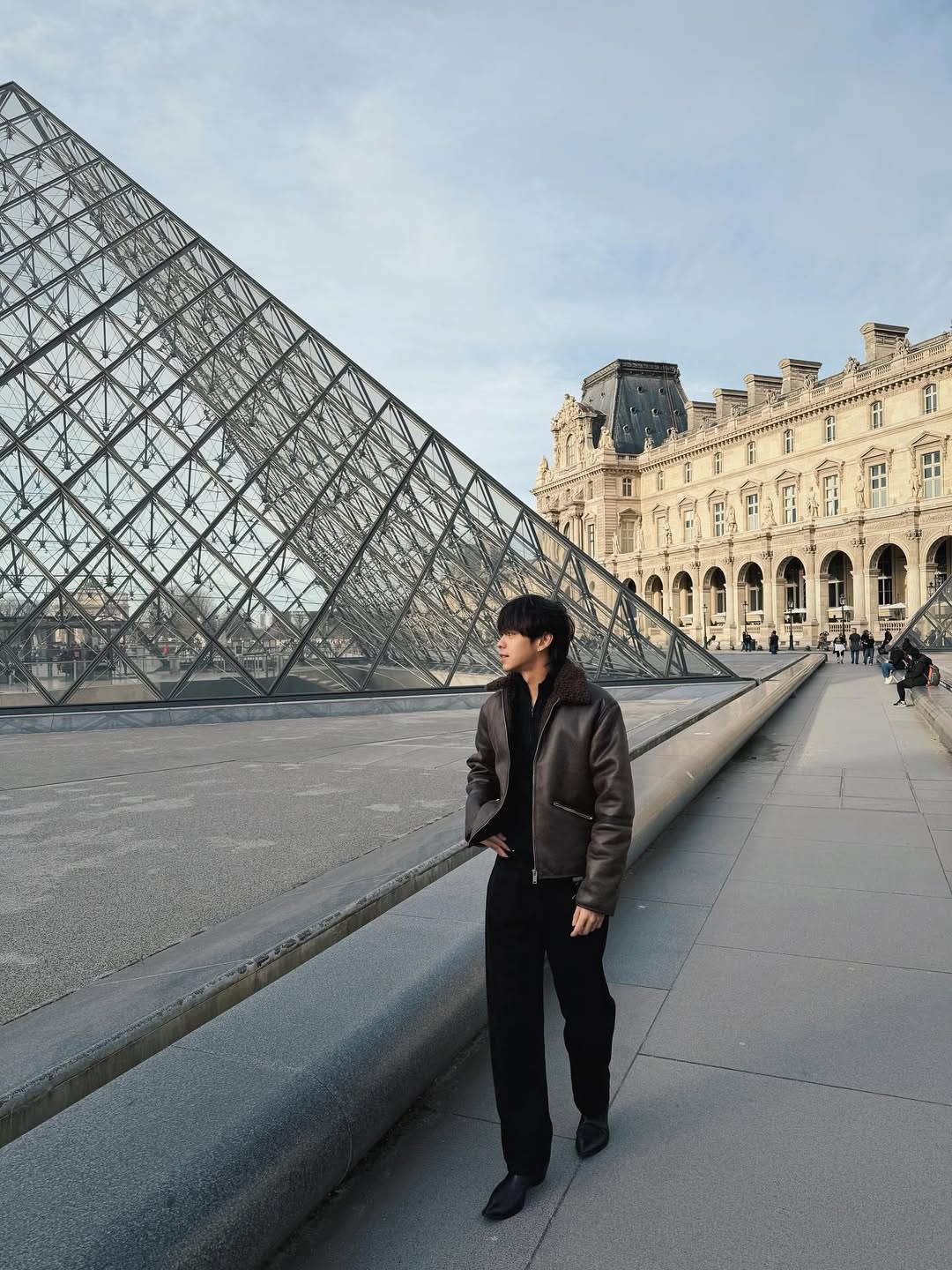 เติร์ด - ลภัส งามเชวง