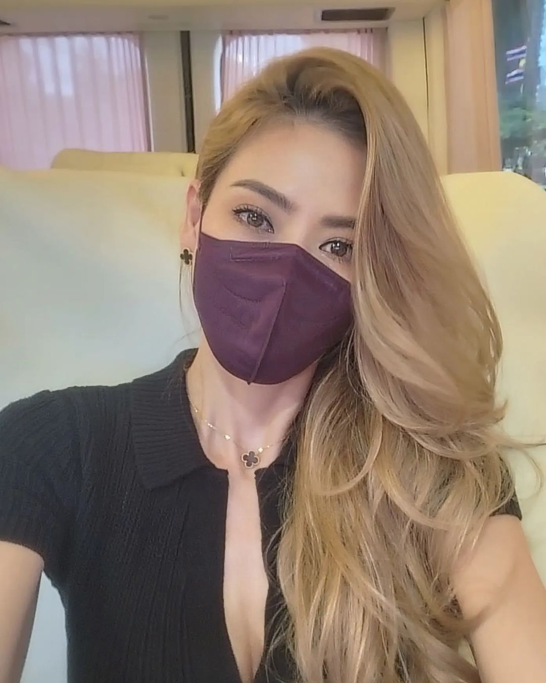 เอ๋ - พรทิพย์ สกิดใจ