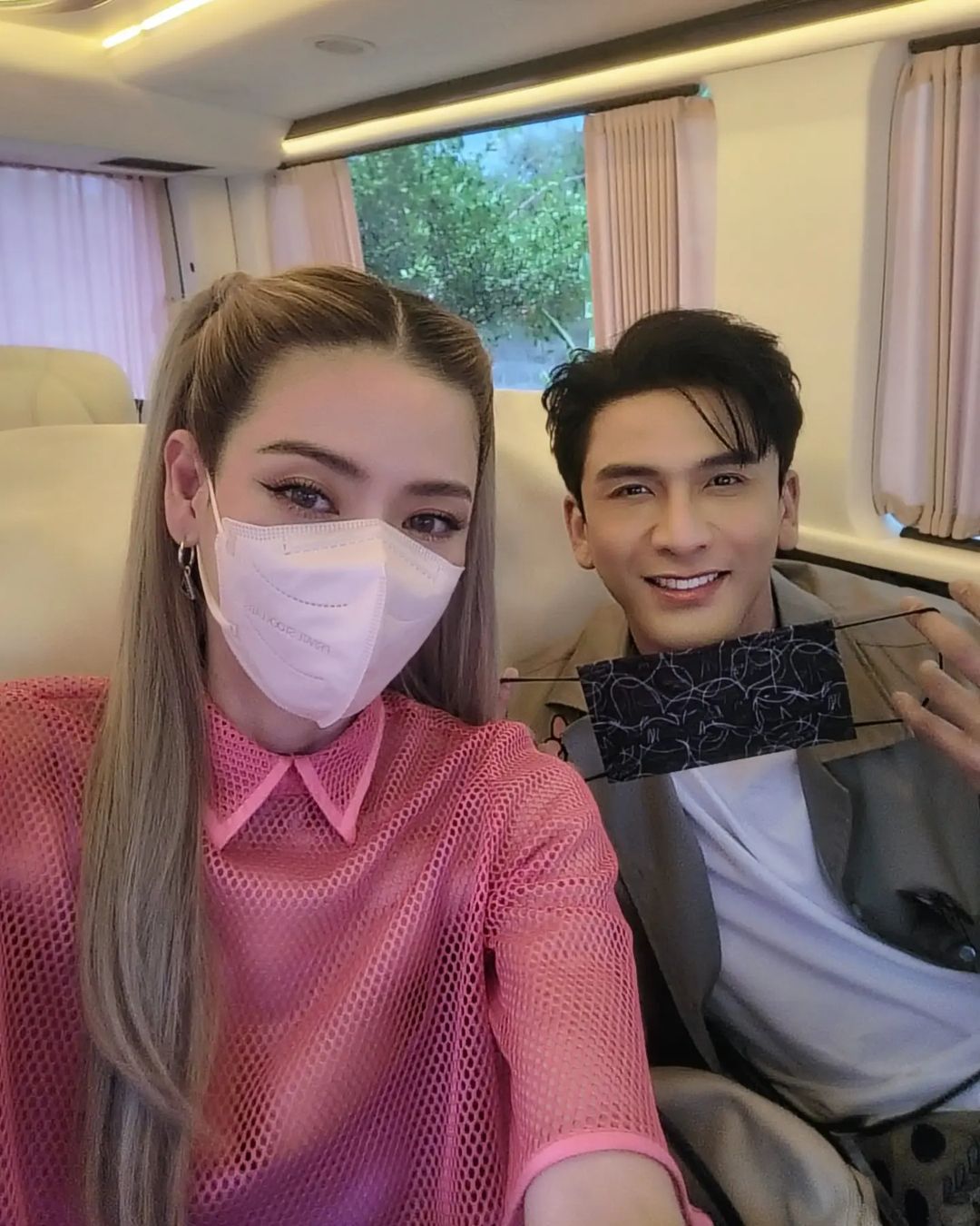 เอ๋ - พรทิพย์ สกิดใจ