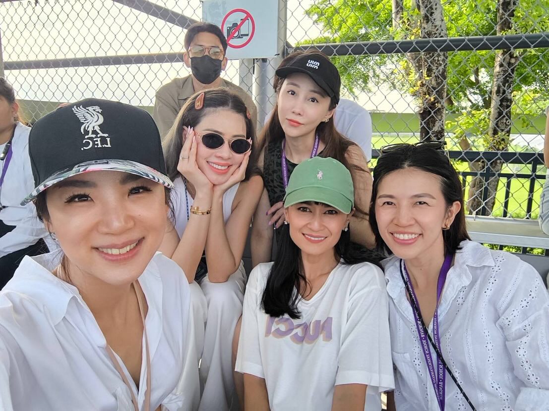 เอ๋ - พรทิพย์ สกิดใจ