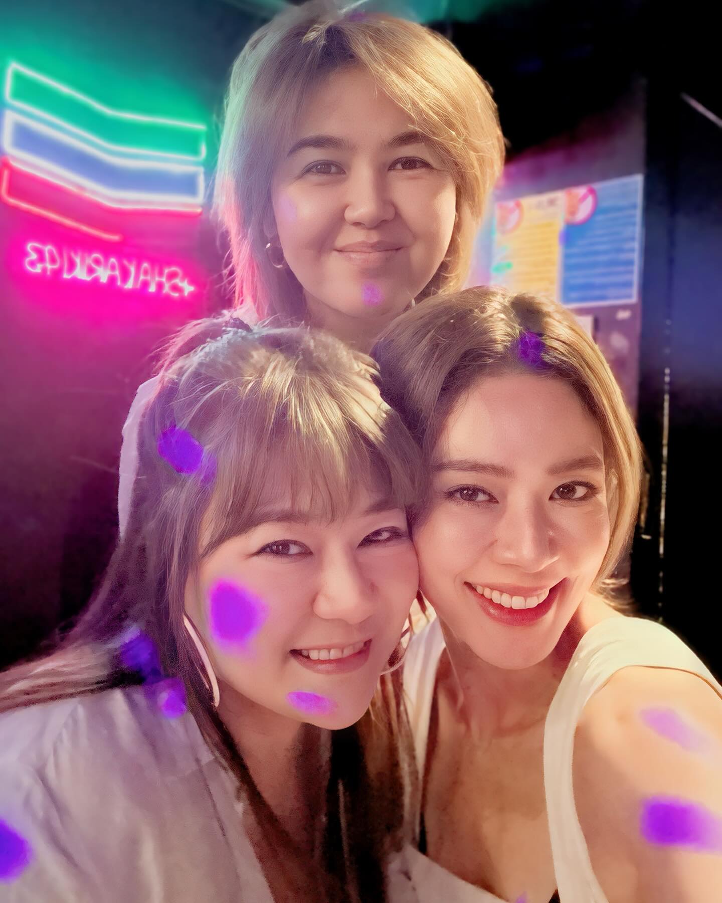 เอ๋ - พรทิพย์ สกิดใจ