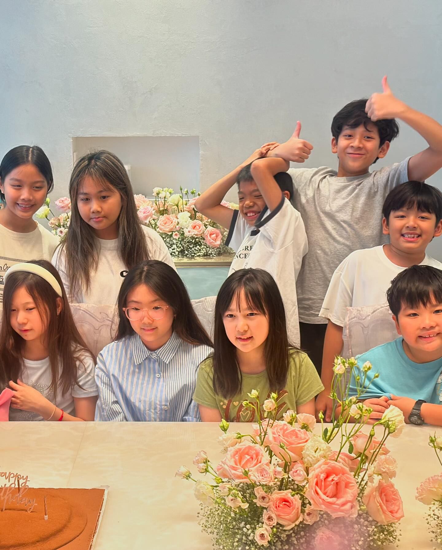 เอ๋ - พรทิพย์ สกิดใจ