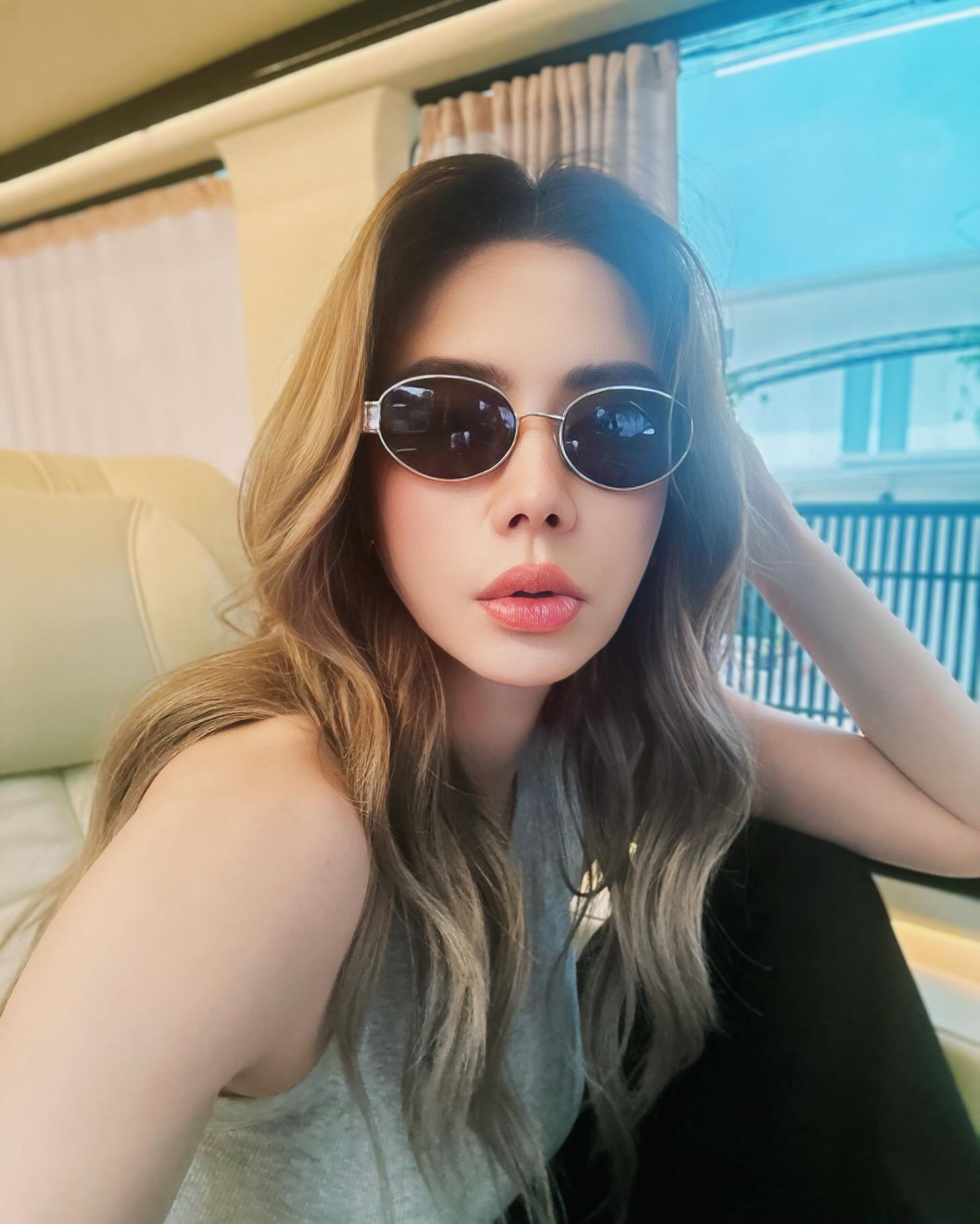 เอ๋ - พรทิพย์ สกิดใจ