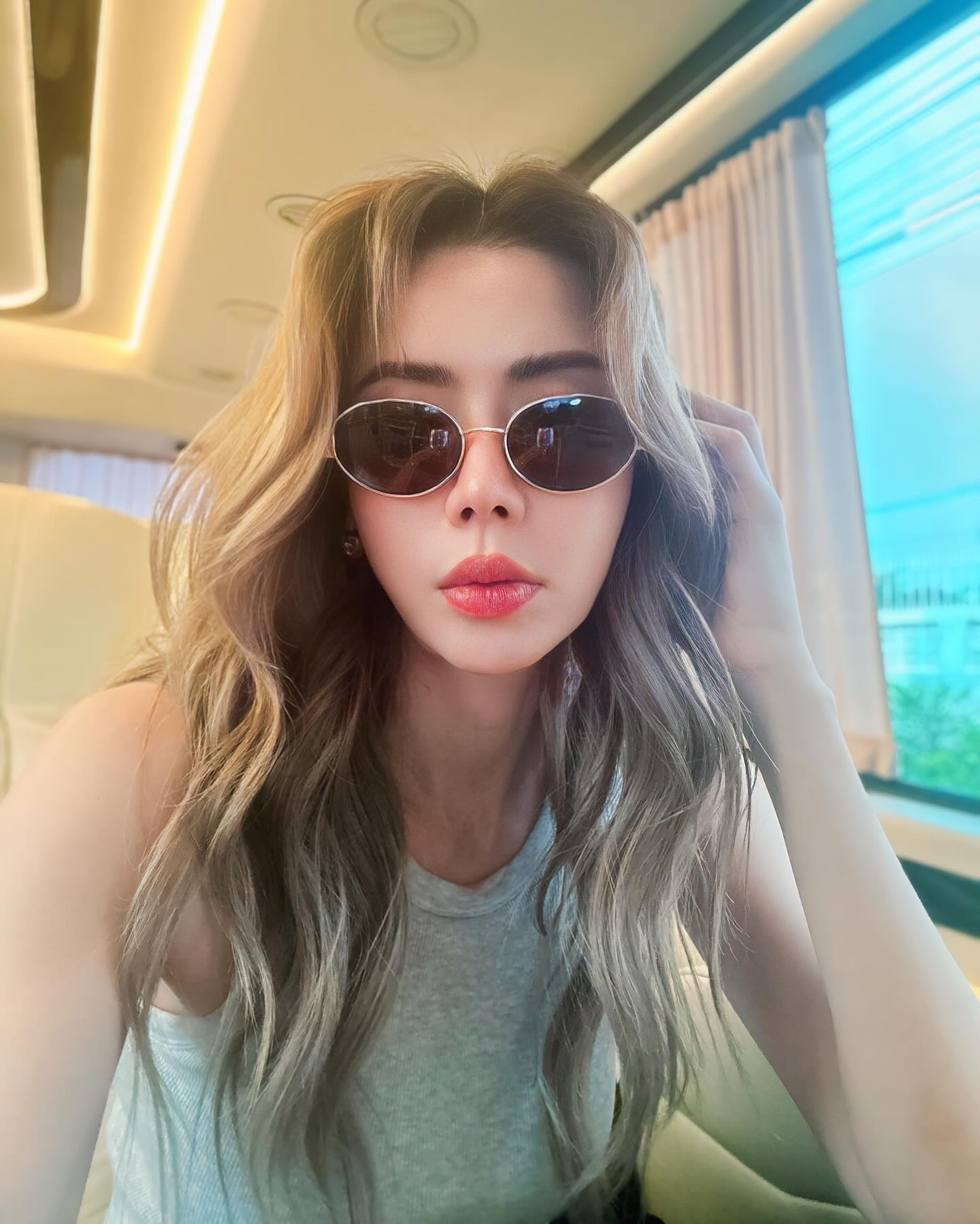 เอ๋ - พรทิพย์ สกิดใจ