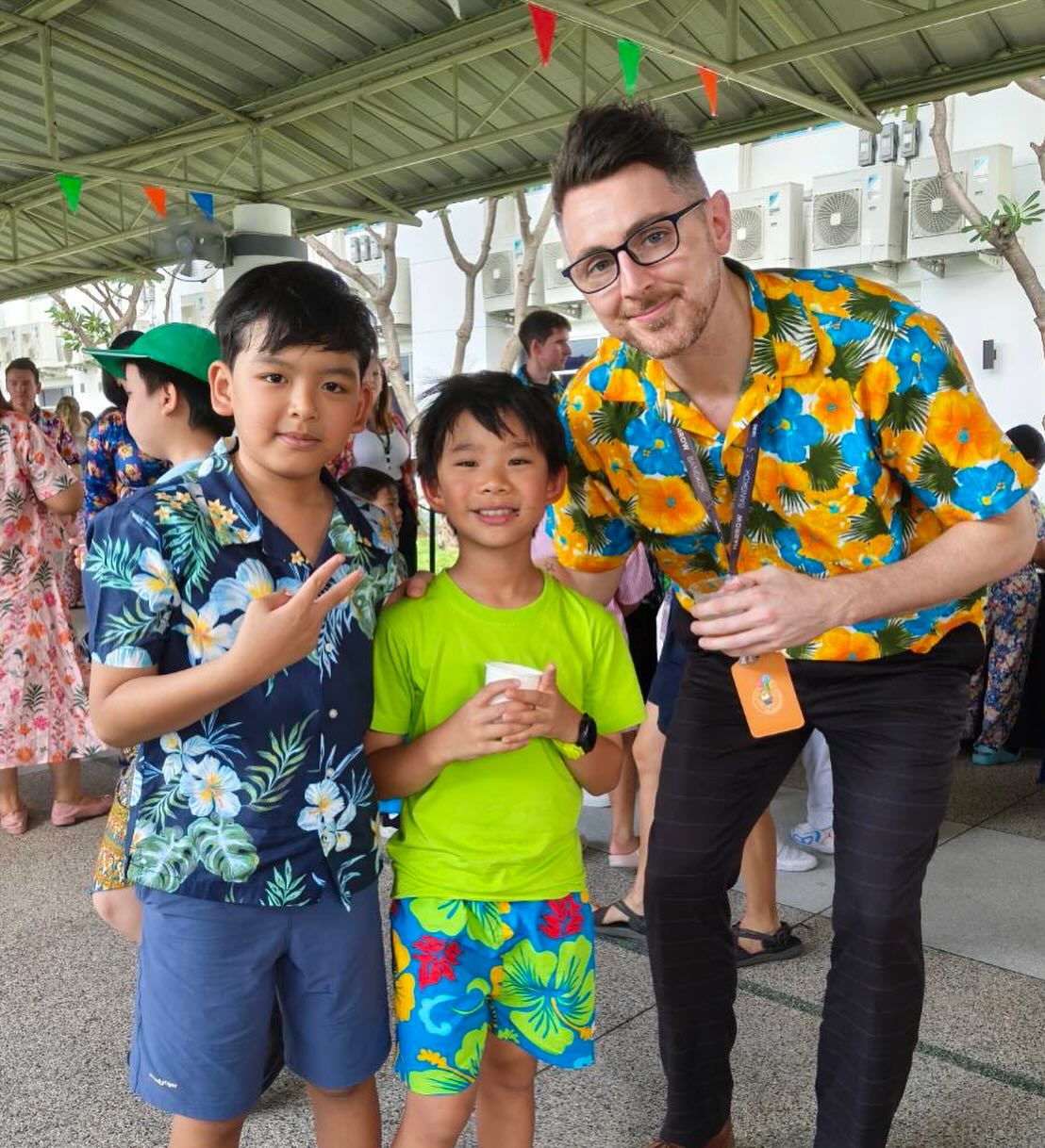 เอ๋ - พรทิพย์ สกิดใจ