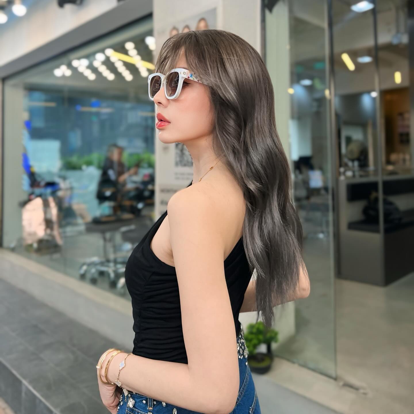 เอ๋ - พรทิพย์ สกิดใจ
