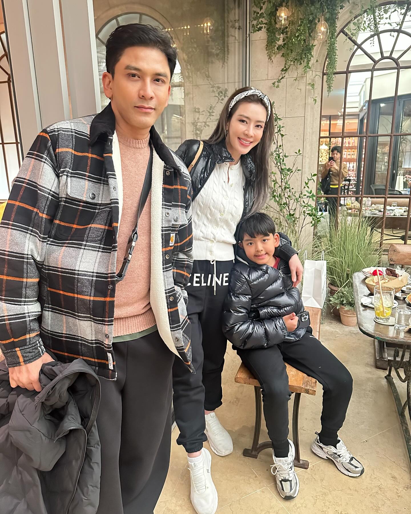 เอ๋ - พรทิพย์ สกิดใจ