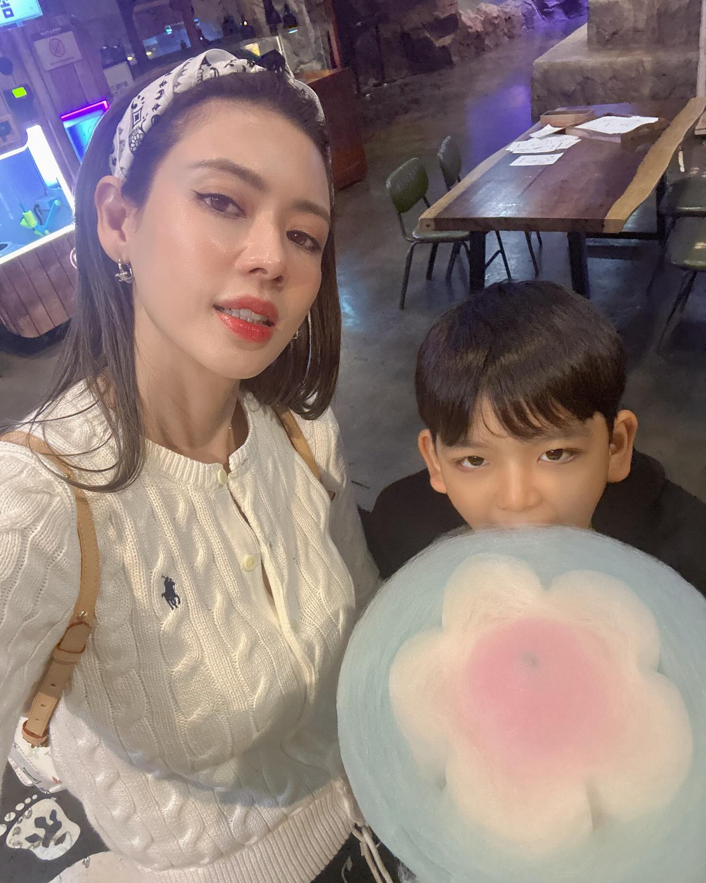 เอ๋ - พรทิพย์ สกิดใจ