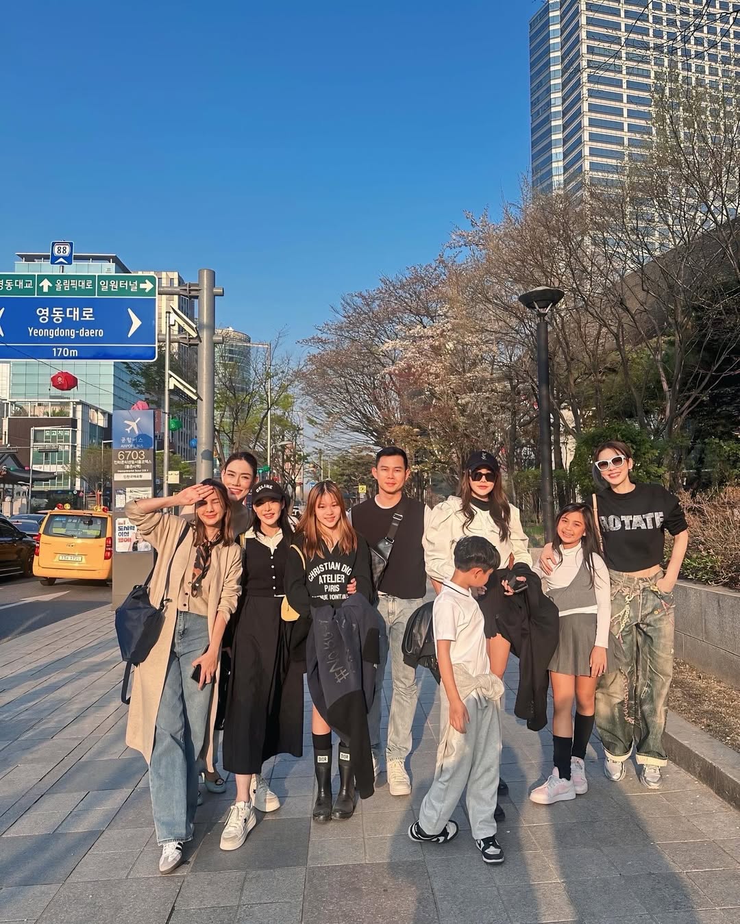 เอ๋ - พรทิพย์ สกิดใจ