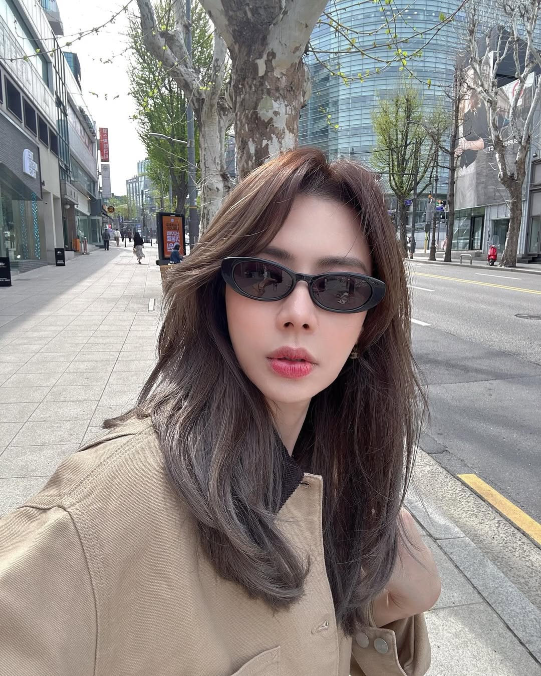 เอ๋ - พรทิพย์ สกิดใจ