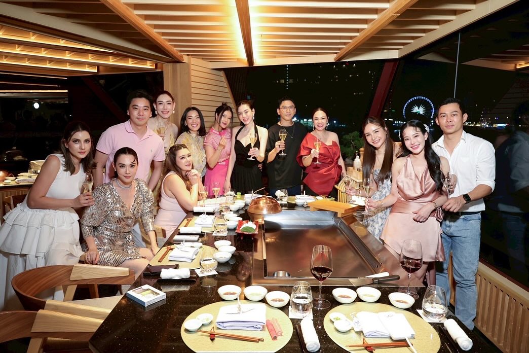 เอ๋ - พรทิพย์ สกิดใจ