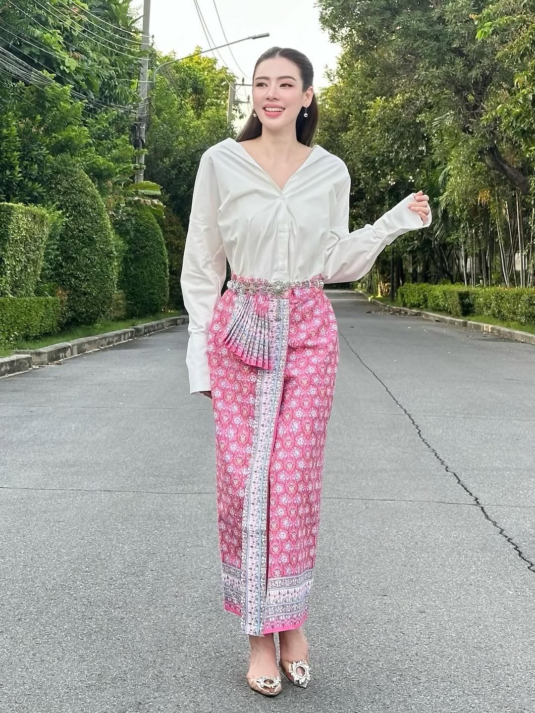 เอ๋ - พรทิพย์ สกิดใจ