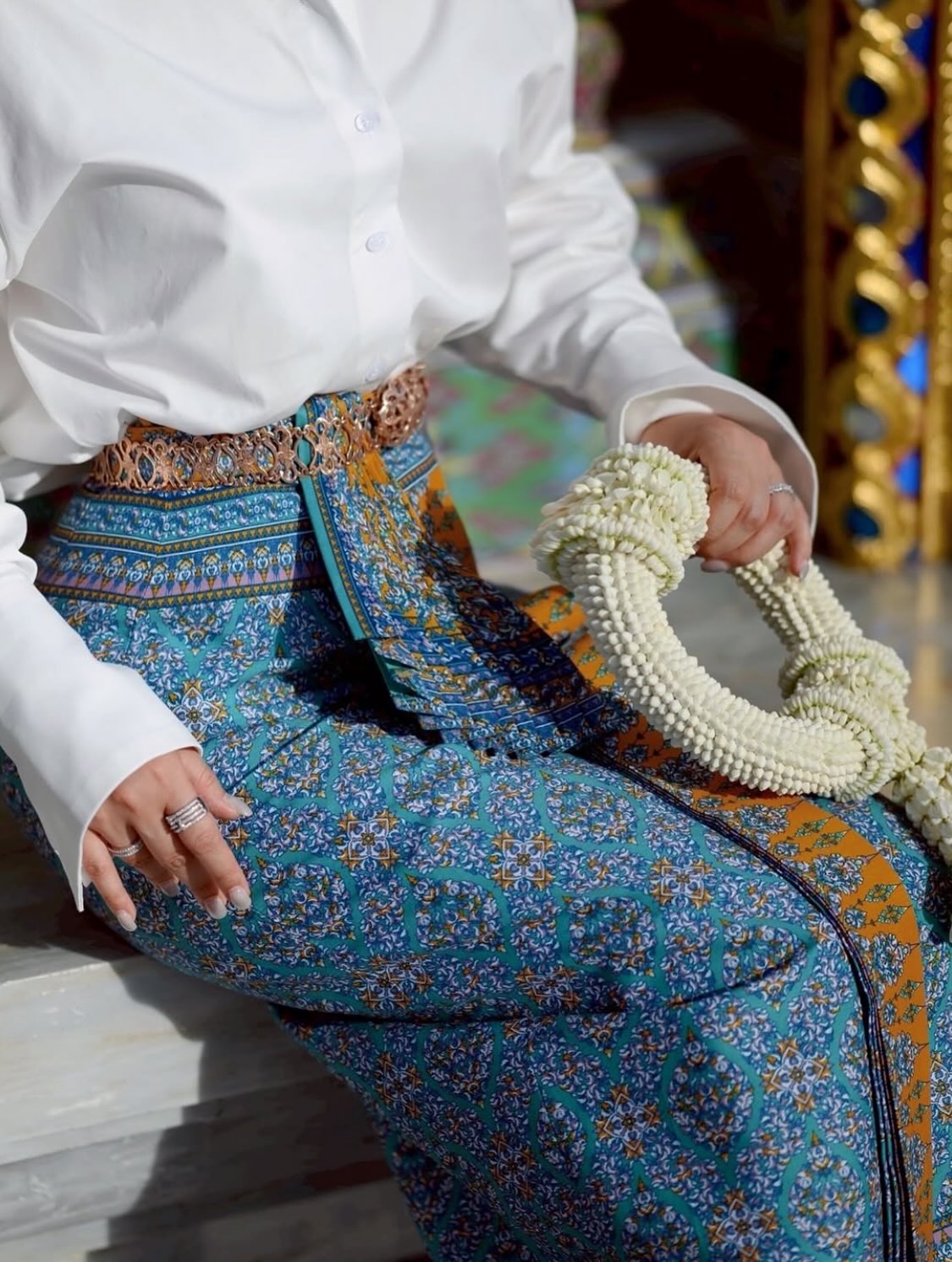 เอ๋ - พรทิพย์ สกิดใจ