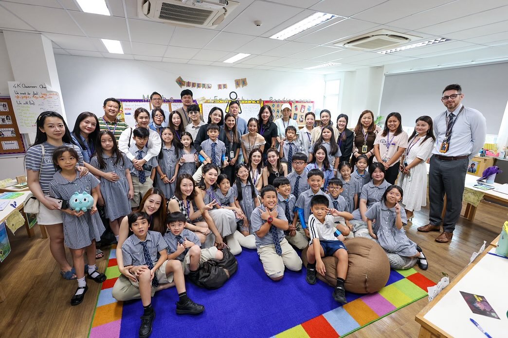 เอ๋ - พรทิพย์ สกิดใจ