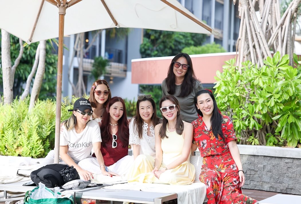 เอ๋ - พรทิพย์ สกิดใจ