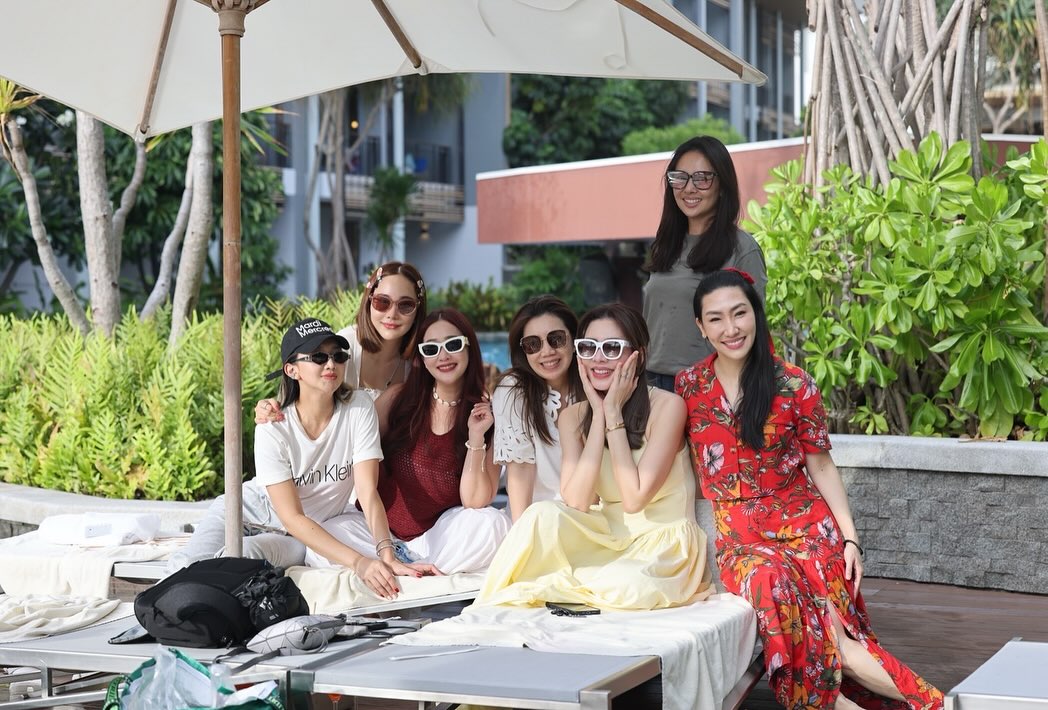 เอ๋ - พรทิพย์ สกิดใจ