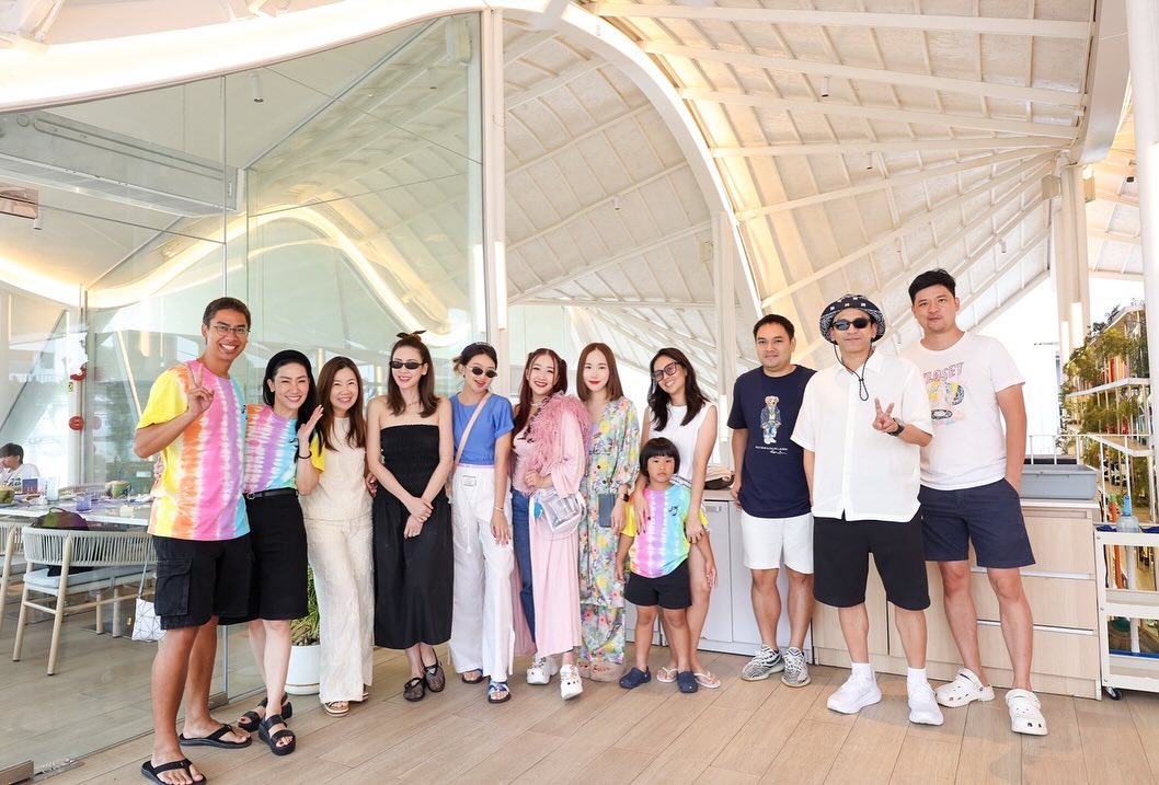 เอ๋ - พรทิพย์ สกิดใจ