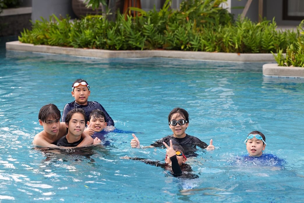 เอ๋ - พรทิพย์ สกิดใจ