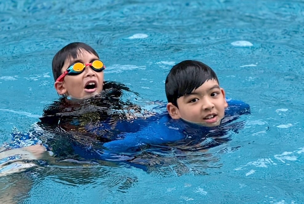 เอ๋ - พรทิพย์ สกิดใจ