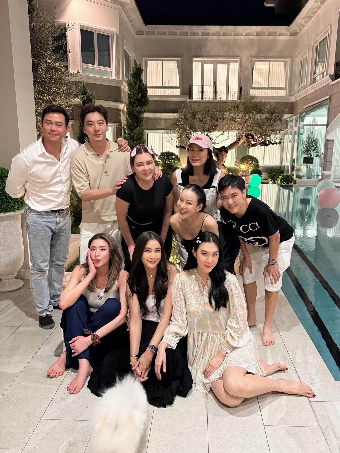 เอ๋ - พรทิพย์ สกิดใจ