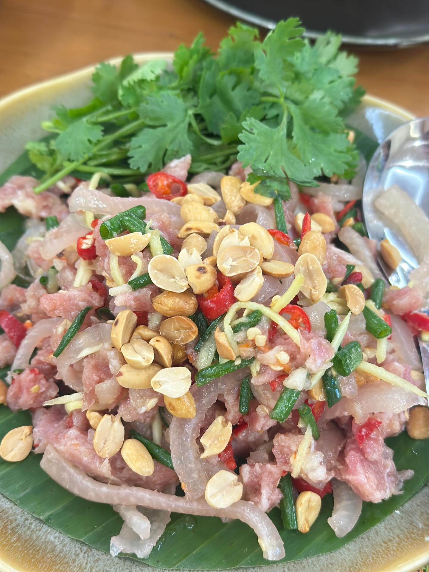 เอ๋ - พรทิพย์ สกิดใจ