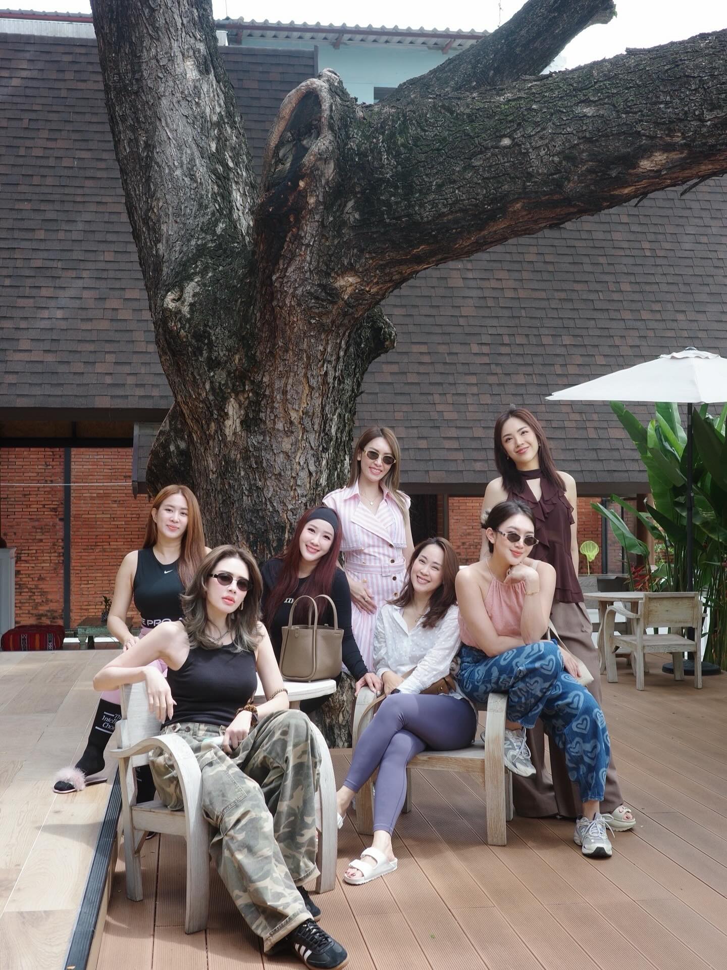 เอ๋ - พรทิพย์ สกิดใจ