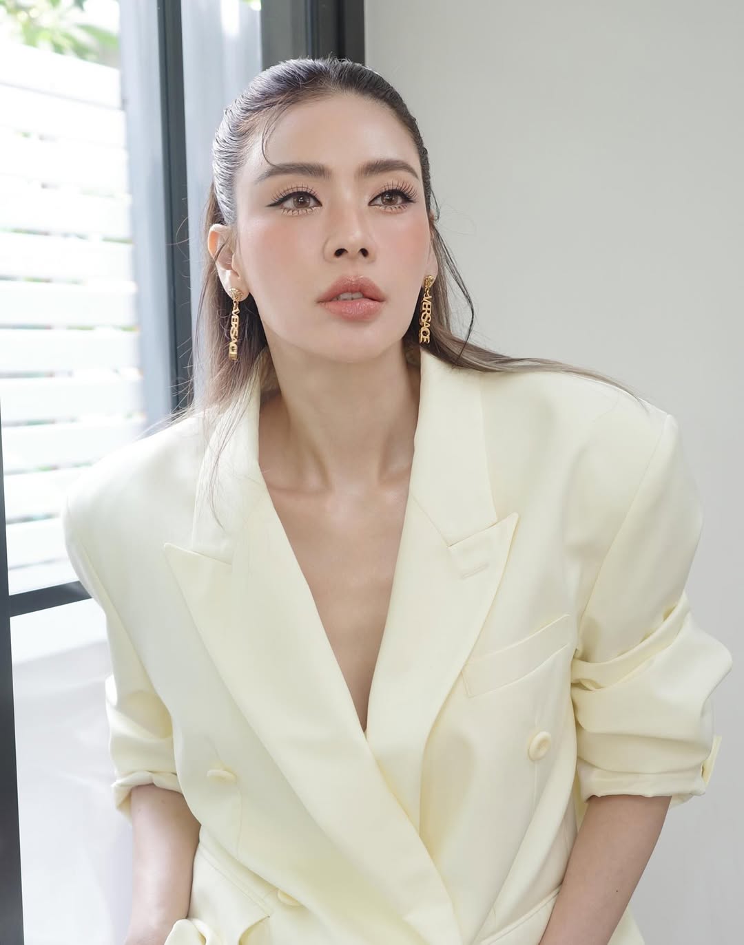 เอ๋ - พรทิพย์ สกิดใจ