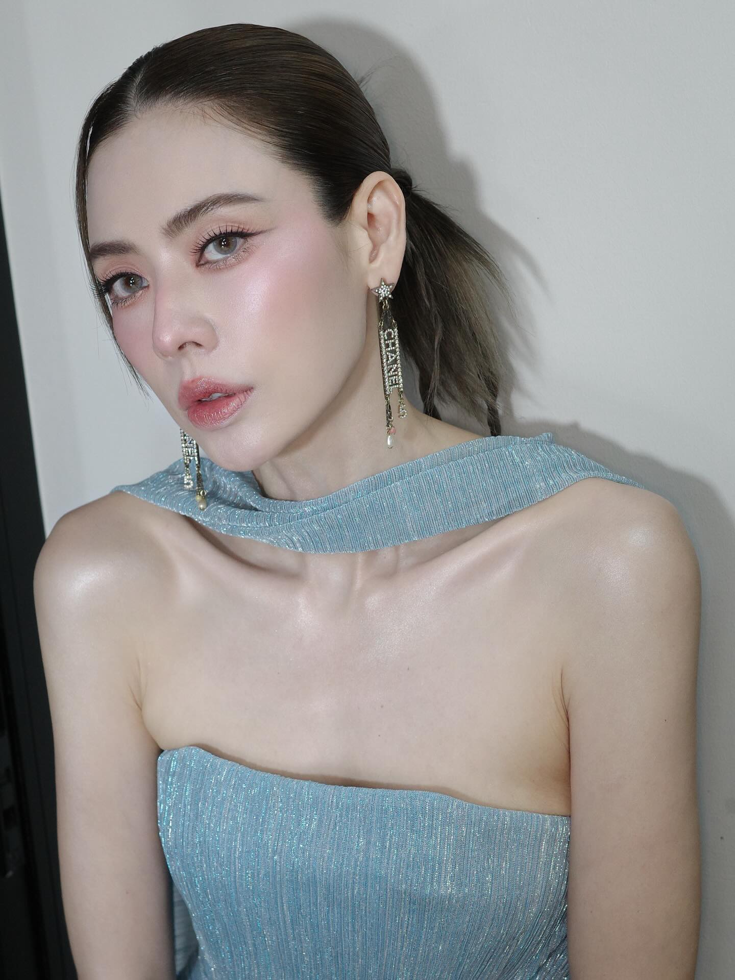 เอ๋ - พรทิพย์ สกิดใจ