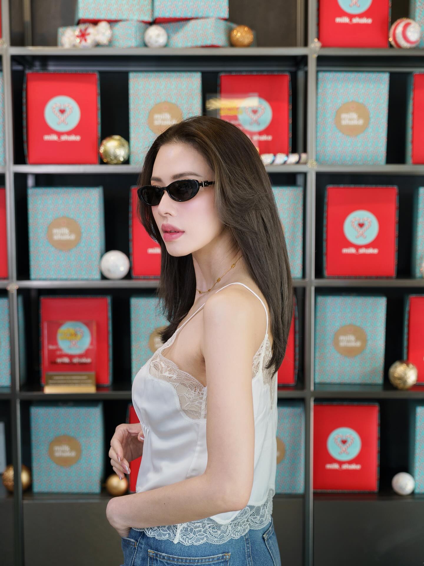 เอ๋ - พรทิพย์ สกิดใจ