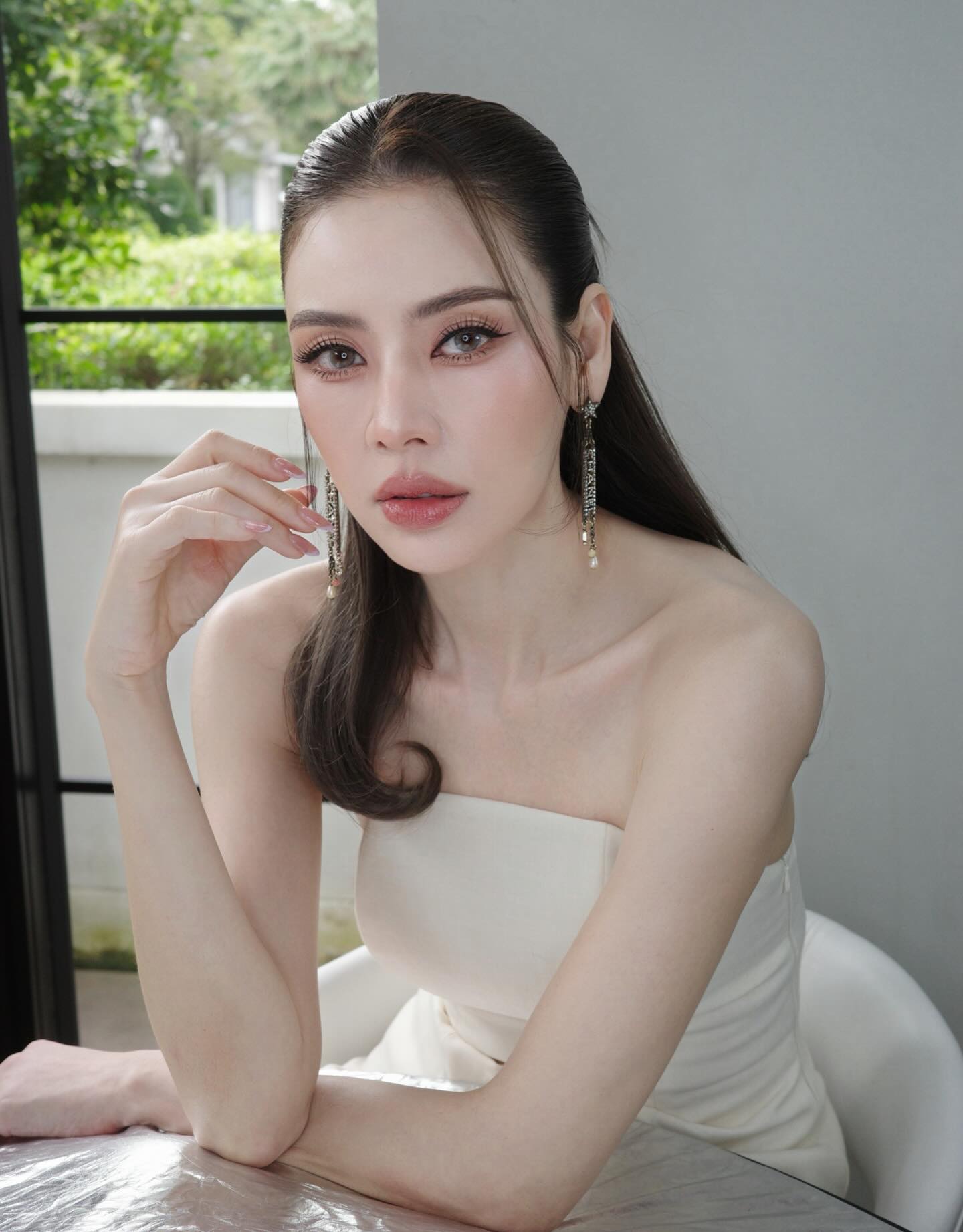 เอ๋ - พรทิพย์ สกิดใจ