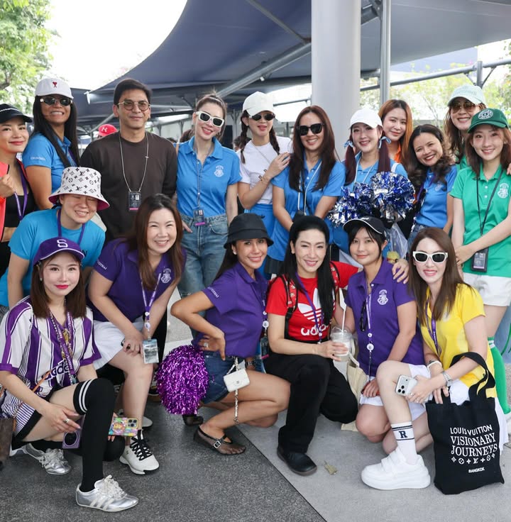 เอ๋ - พรทิพย์ สกิดใจ