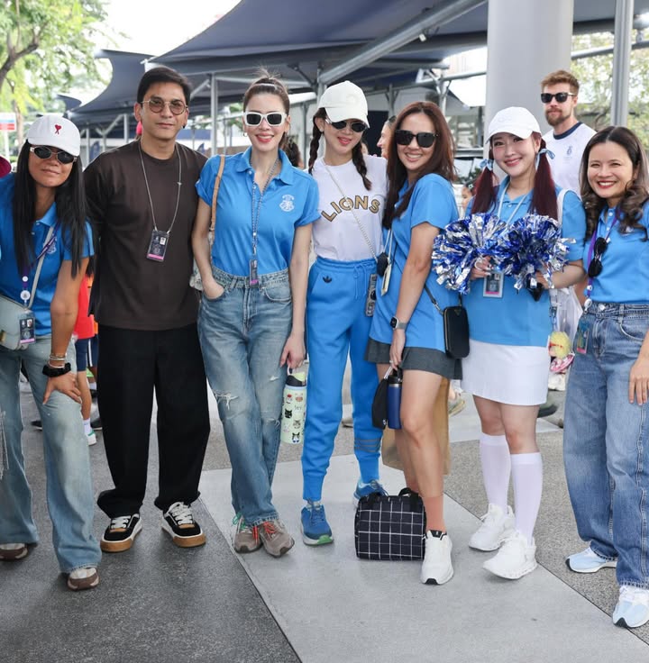 เอ๋ - พรทิพย์ สกิดใจ