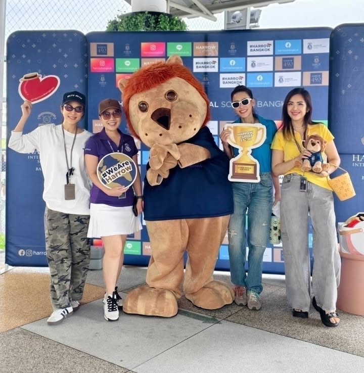 เอ๋ - พรทิพย์ สกิดใจ