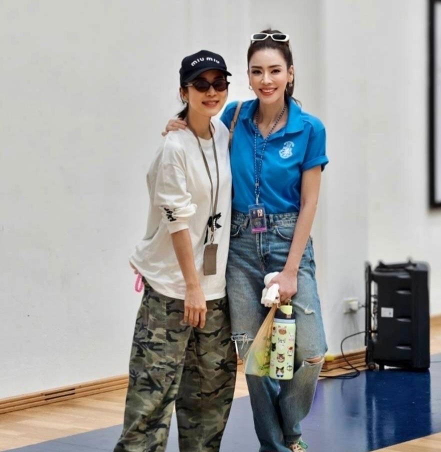 เอ๋ - พรทิพย์ สกิดใจ