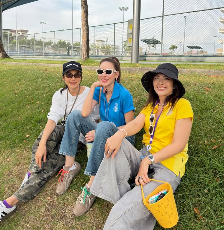 เอ๋ - พรทิพย์ สกิดใจ