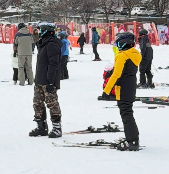 เอ๋ - พรทิพย์ สกิดใจ