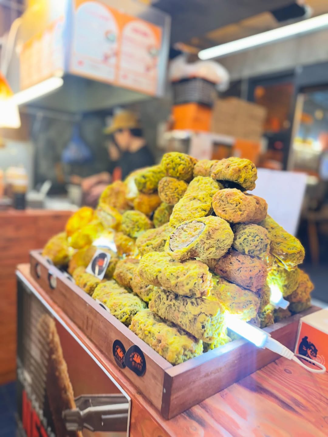 เอ๋ - พรทิพย์ สกิดใจ