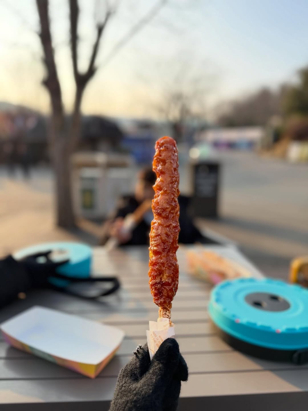 เอ๋ - พรทิพย์ สกิดใจ