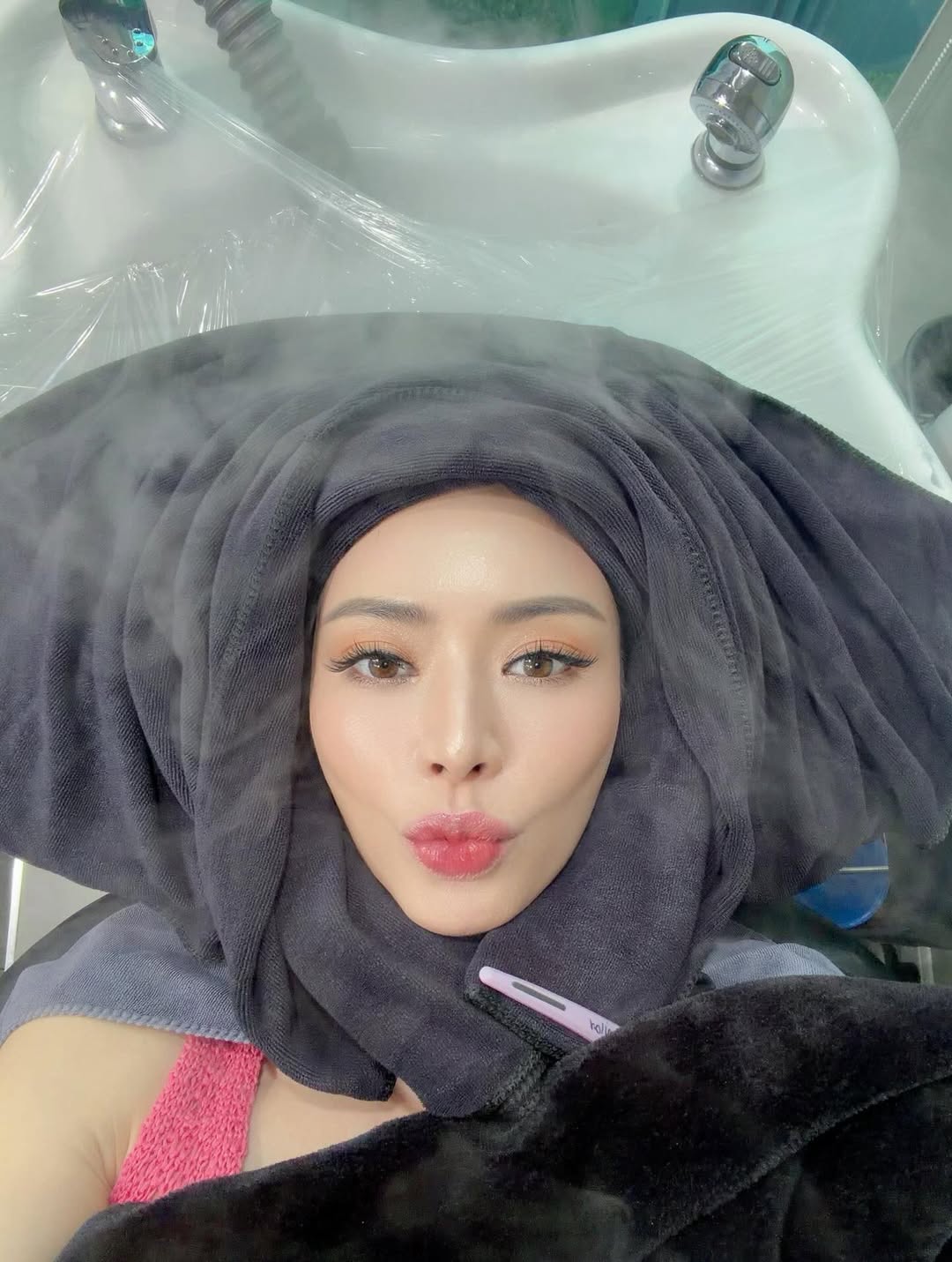 เอ๋ - พรทิพย์ สกิดใจ