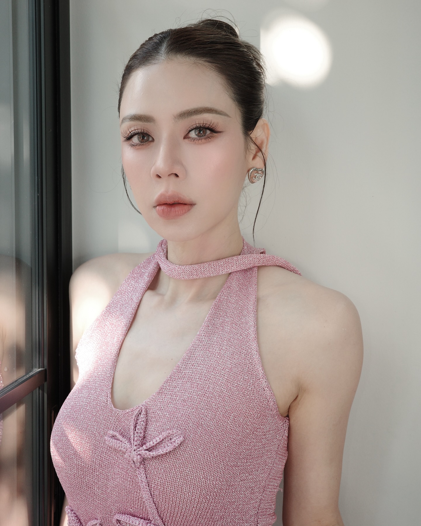 เอ๋ - พรทิพย์ สกิดใจ