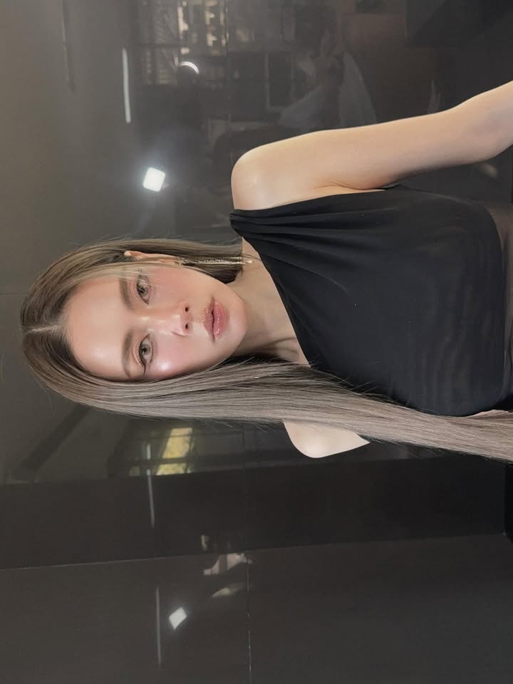 เอ๋ - พรทิพย์ สกิดใจ