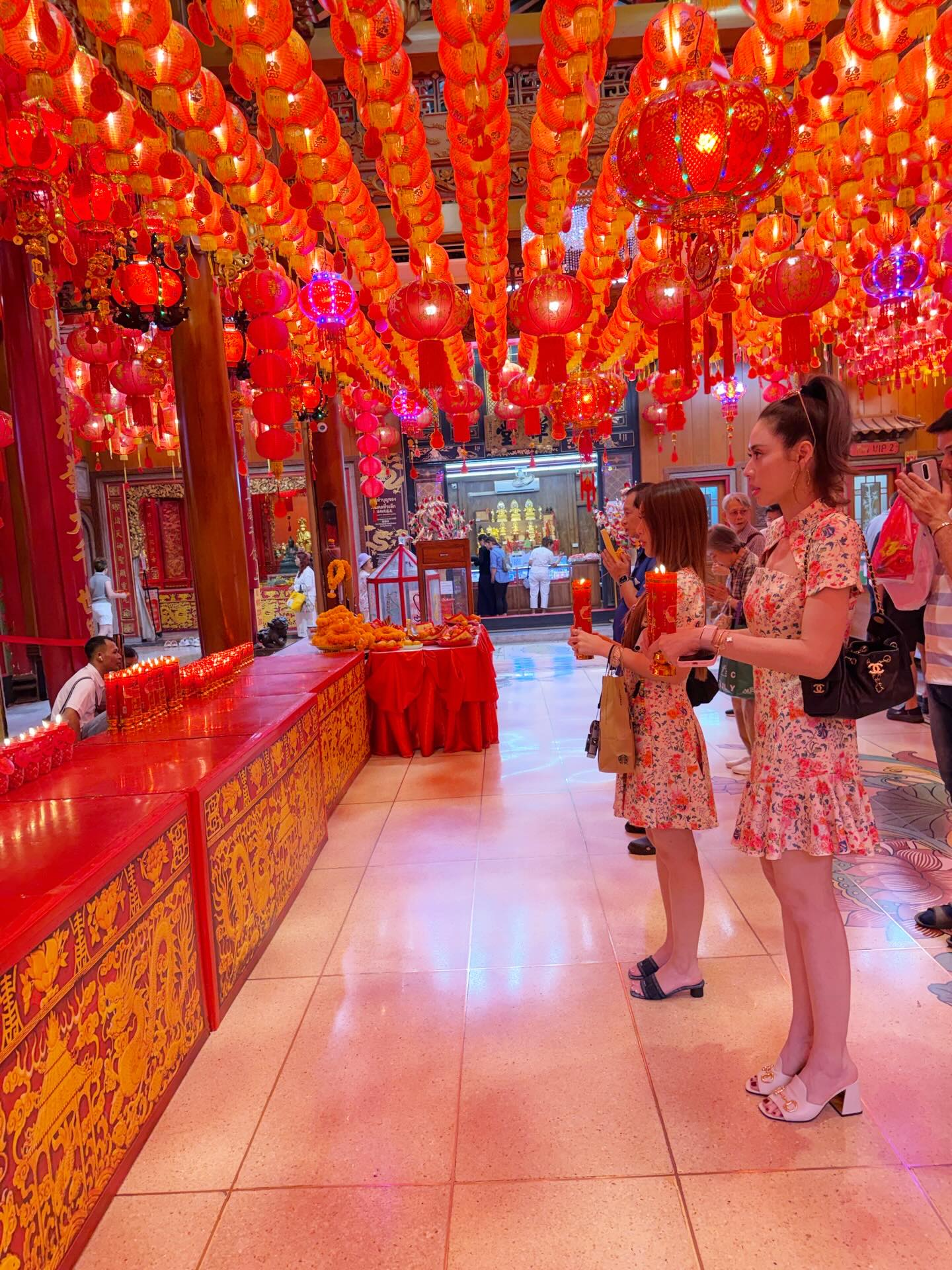 เอ๋ - พรทิพย์ สกิดใจ