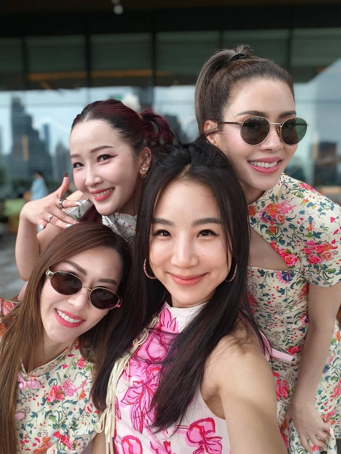 เอ๋ - พรทิพย์ สกิดใจ