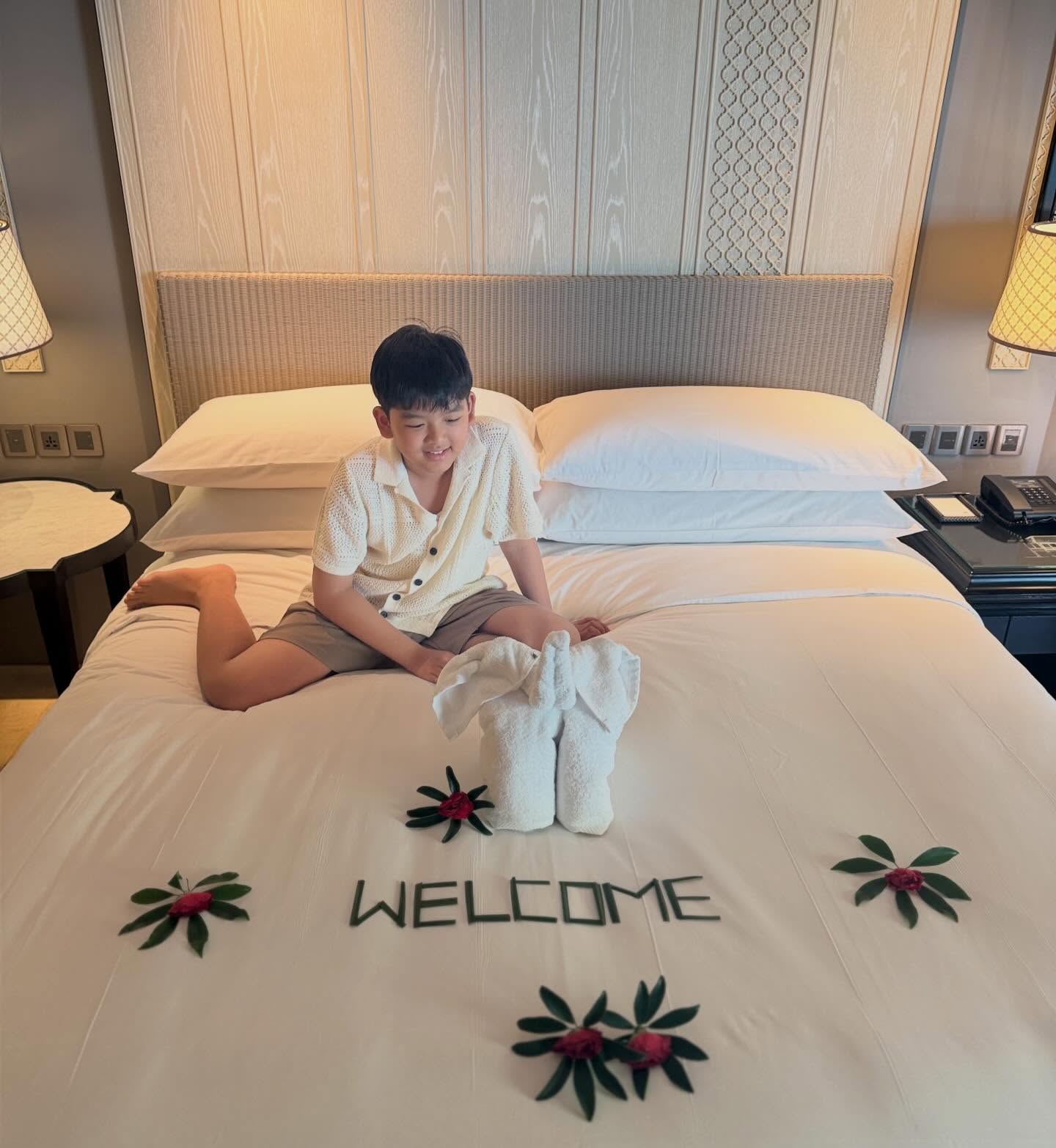 เอ๋ - พรทิพย์ สกิดใจ