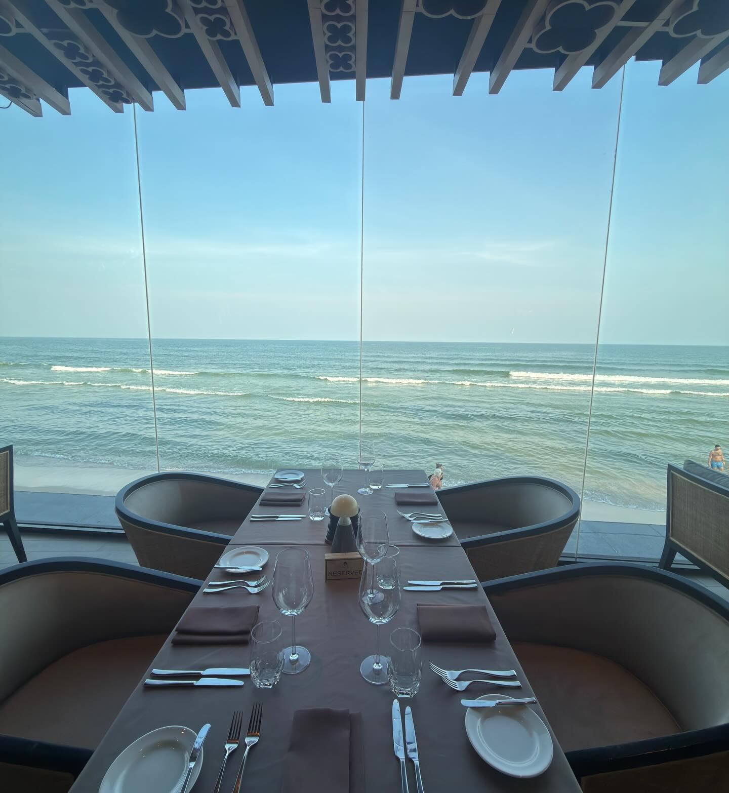 เอ๋ - พรทิพย์ สกิดใจ