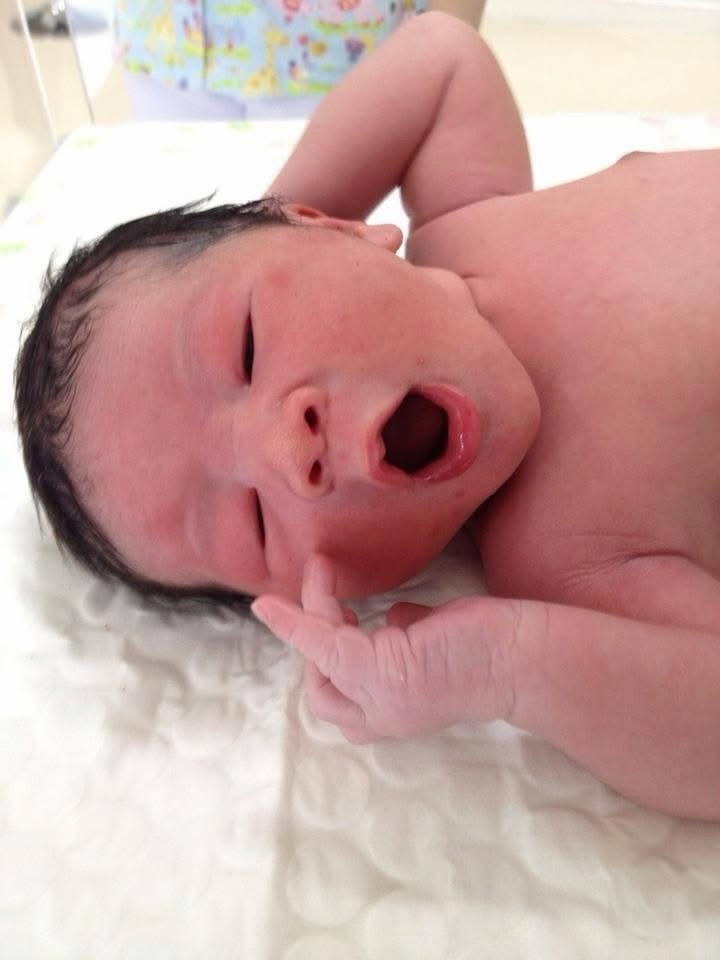 เอ๋ - พรทิพย์ สกิดใจ