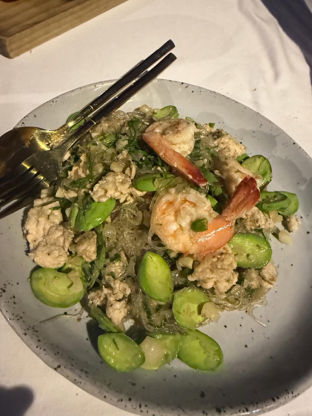 เอ๋ - พรทิพย์ สกิดใจ