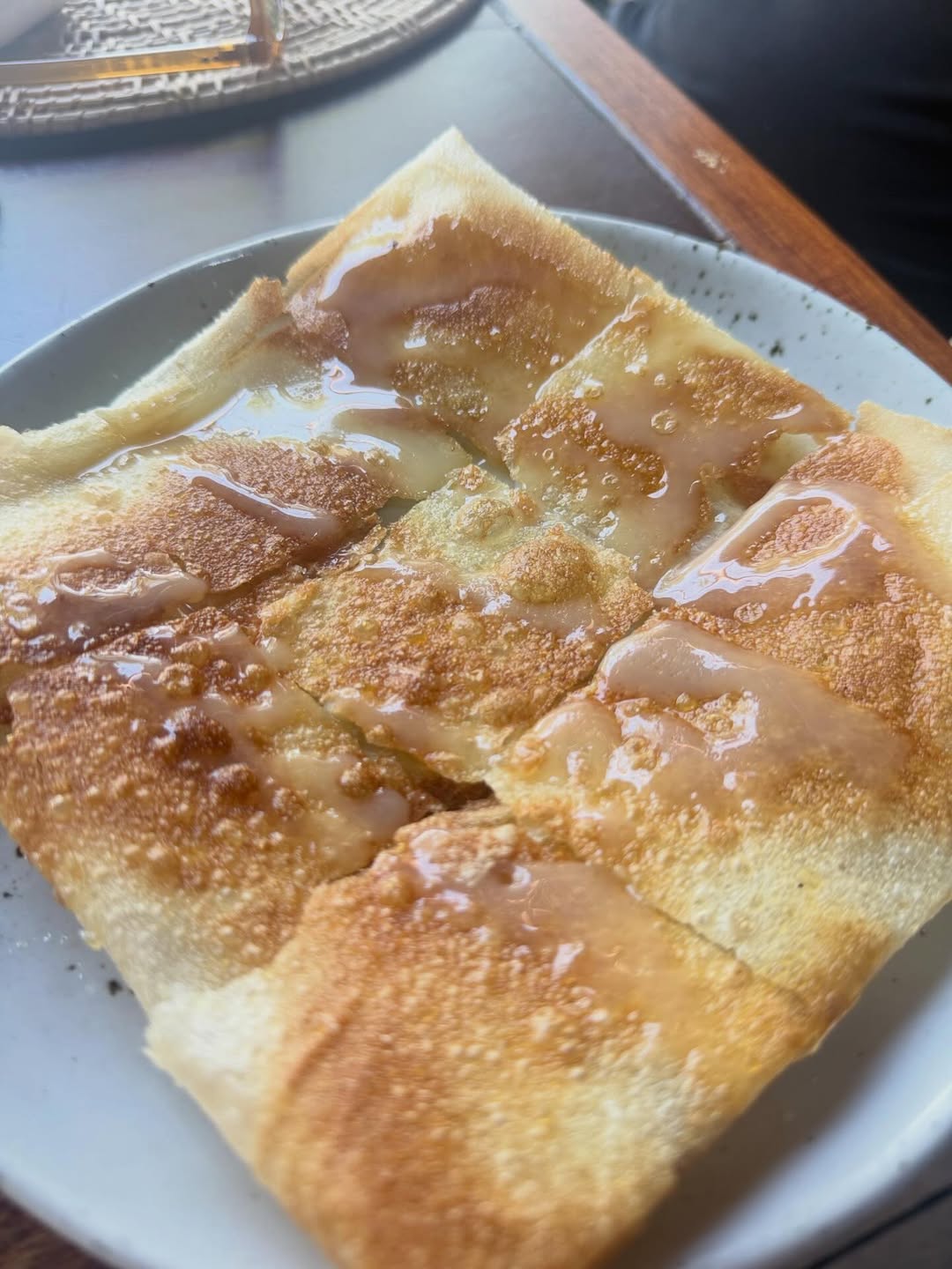 เอ๋ - พรทิพย์ สกิดใจ